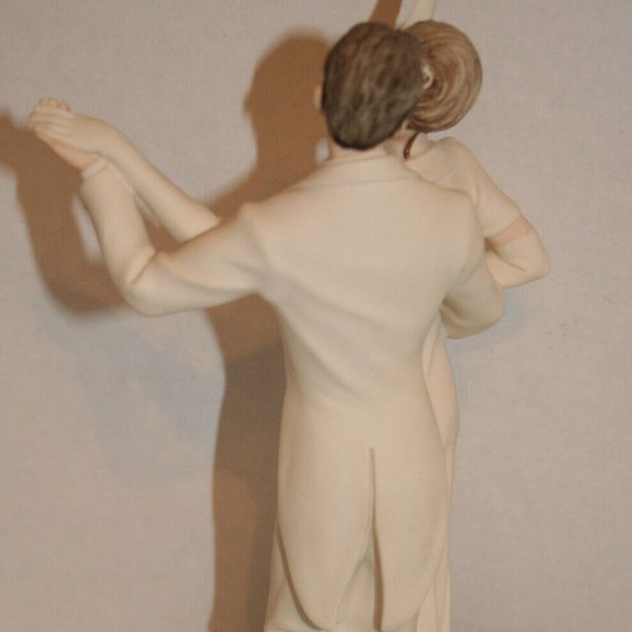 Moulin Rouge Giuseppe Armani Sculpture 1303F